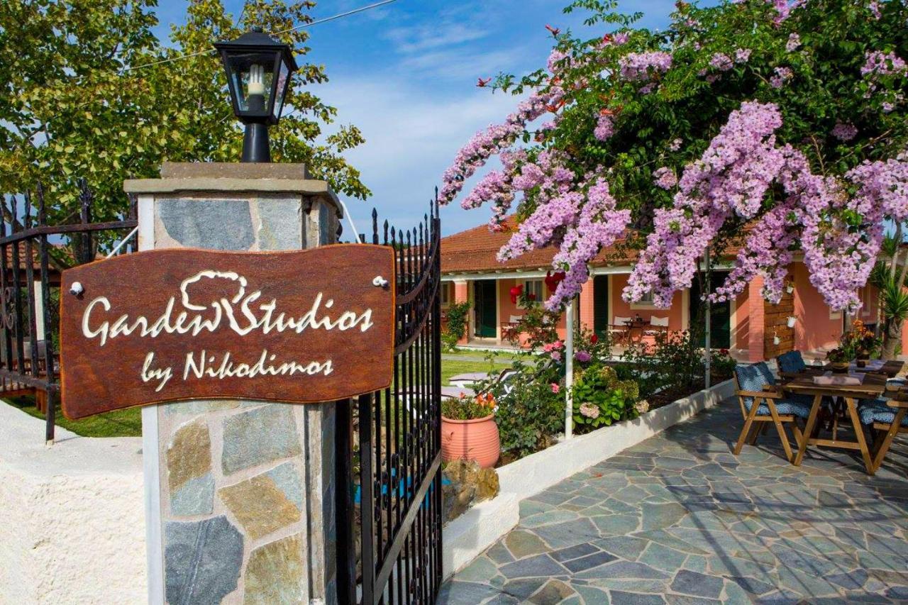 Nikodimos Garden Studios Ágios Geórgios Extérieur photo