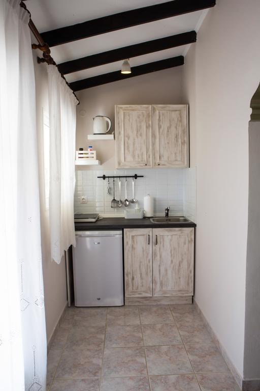 Nikodimos Garden Studios Ágios Geórgios Extérieur photo
